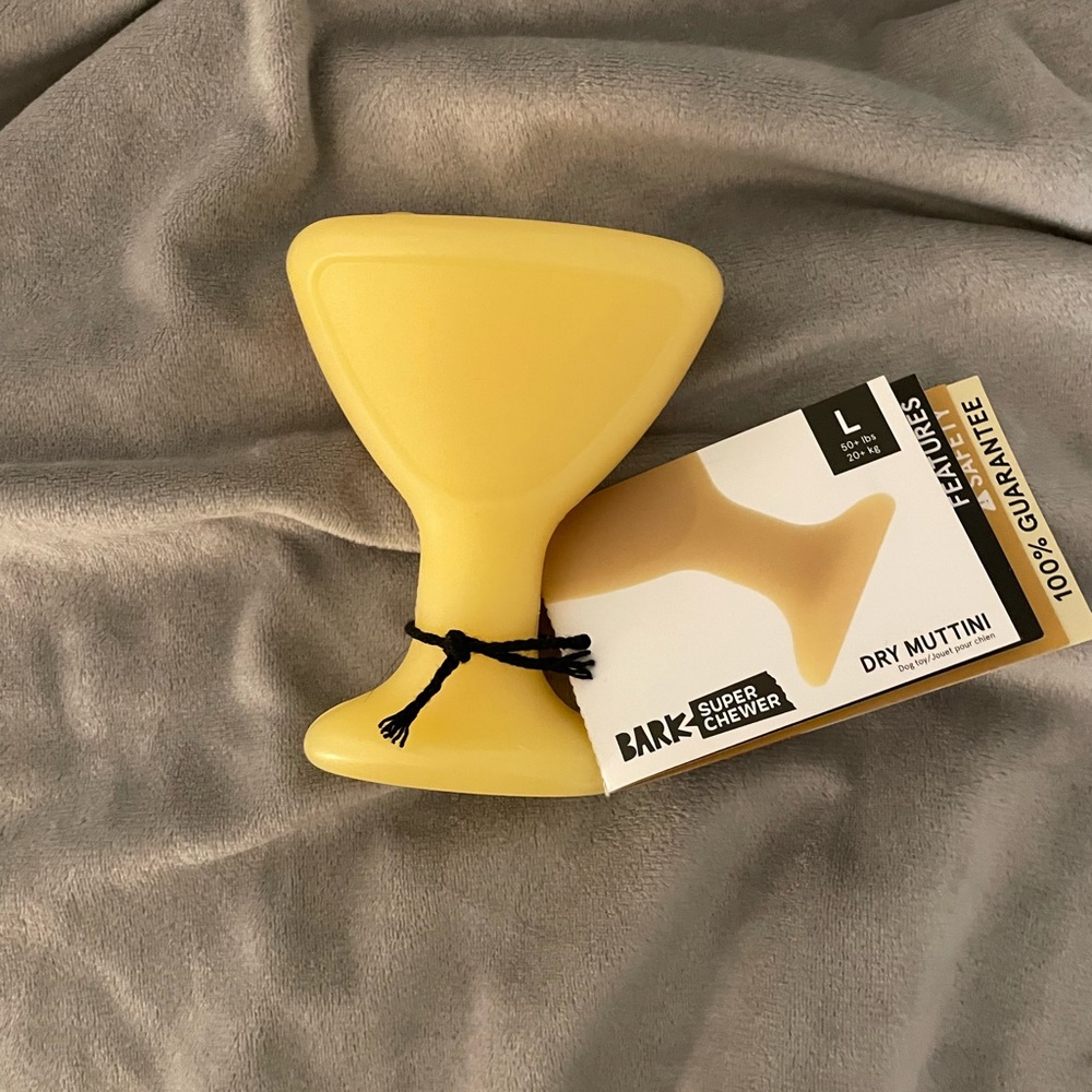 Bark Box Super Chewer ’Dry Muttini’ nylon dog toy NWT